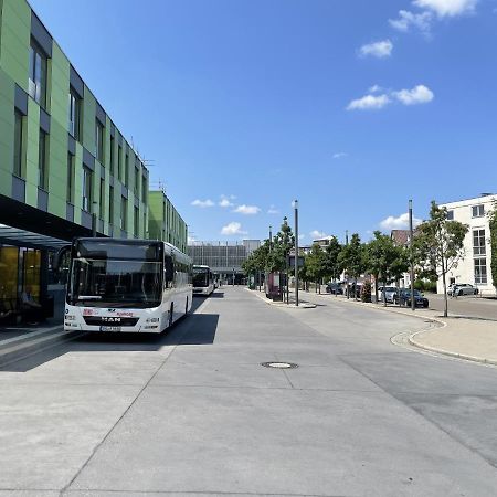 Hotel-Am-Bahnhof Stuttgart-Ditzingen Eksteriør billede